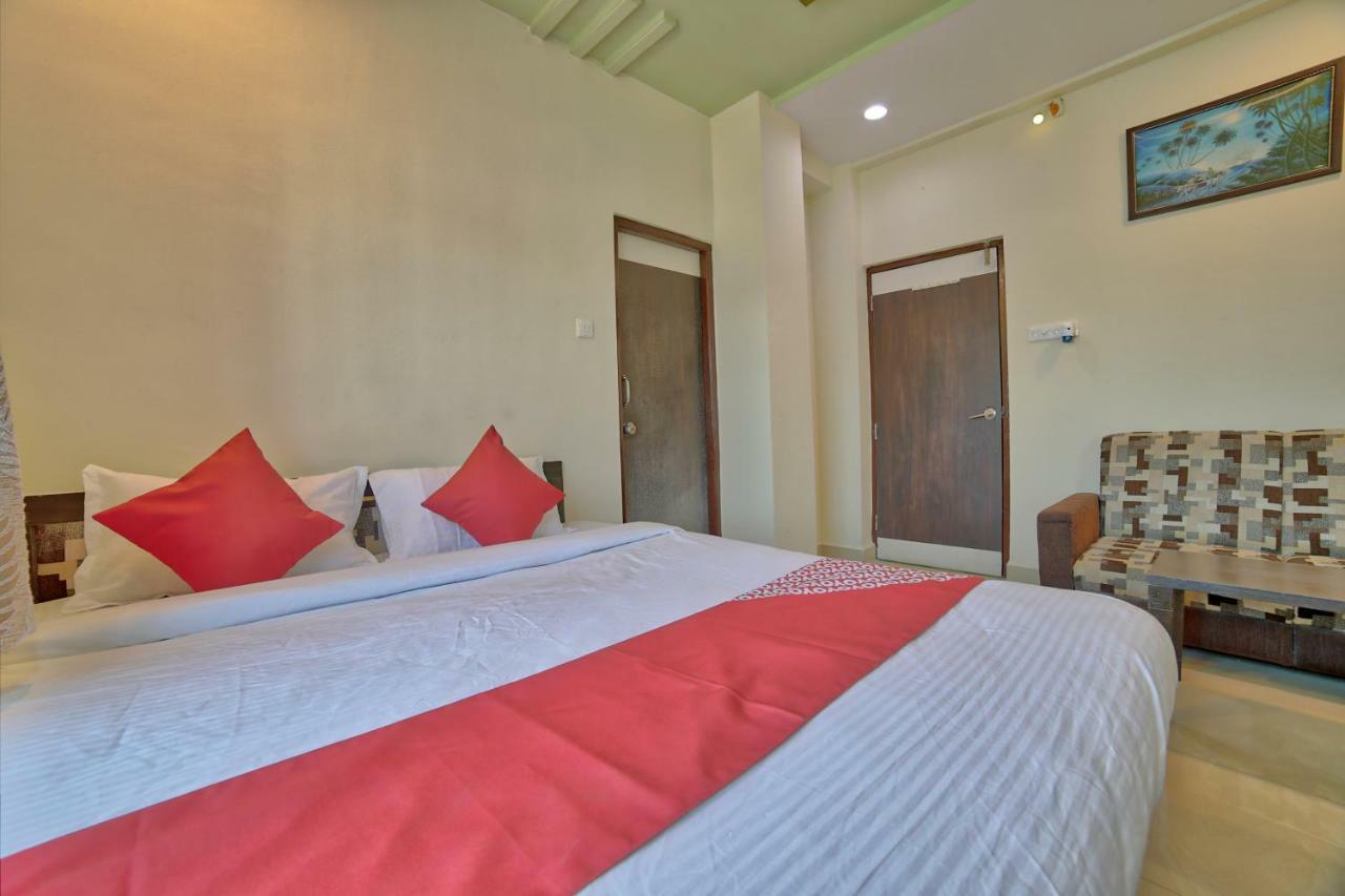 Oyo 35538 Hotel Risha Chandrapur Екстер'єр фото