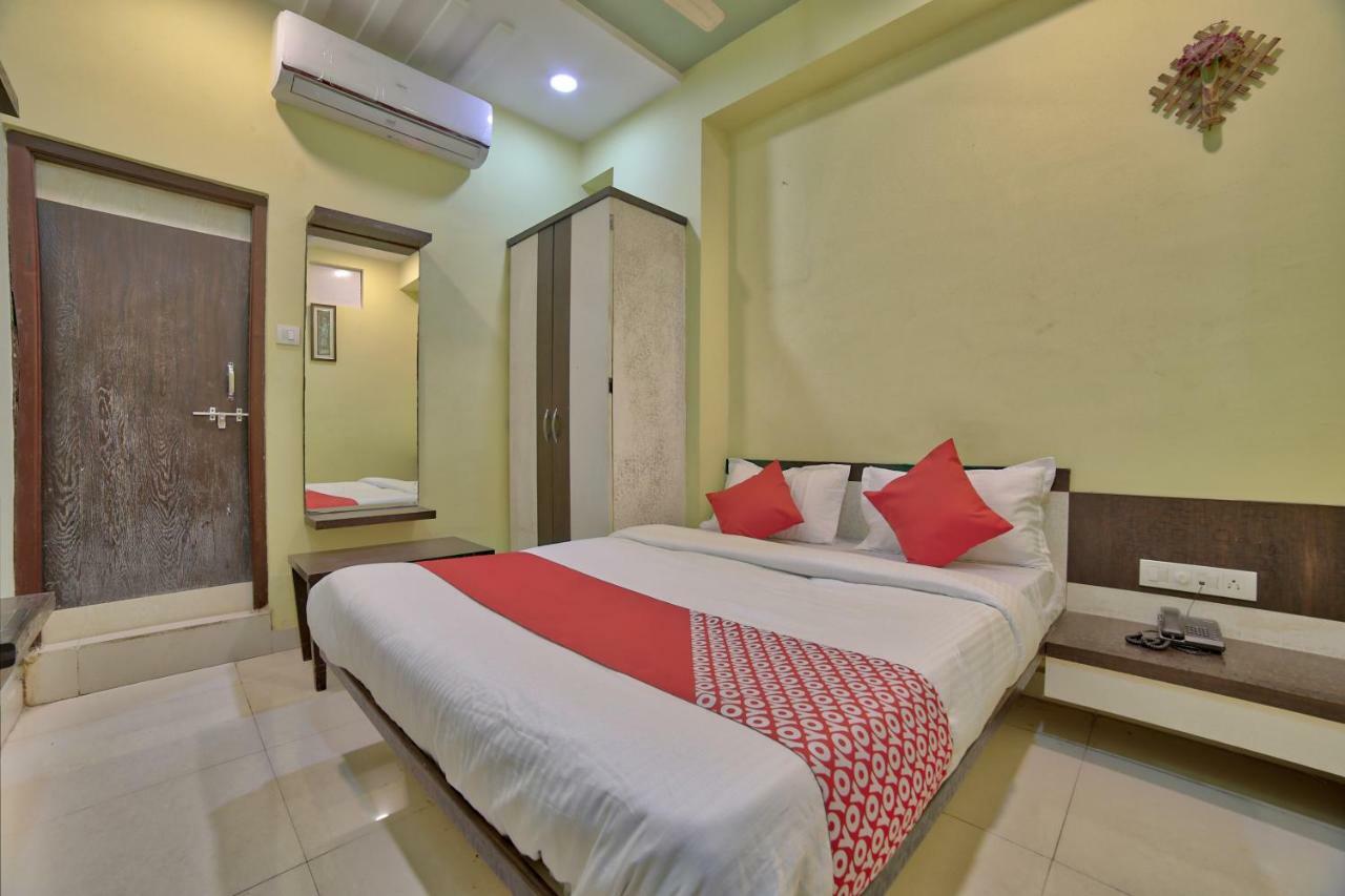 Oyo 35538 Hotel Risha Chandrapur Екстер'єр фото